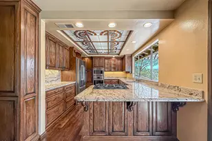 1810 Calle Salto, Thousand Oaks, CA 91360 - Photo 19