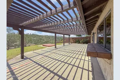 1810 Calle Salto, Thousand Oaks, CA 91360 - Photo 51