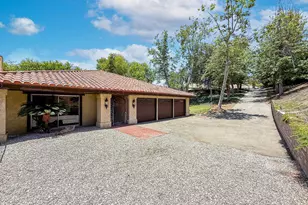 1810 Calle Salto, Thousand Oaks, CA 91360 - Photo 65