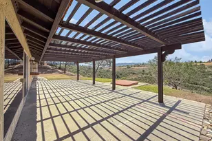 1810 Calle Salto, Thousand Oaks, CA 91360 - Photo 49