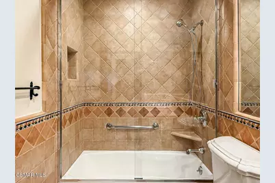 1810 Calle Salto, Thousand Oaks, CA 91360 - Photo 45