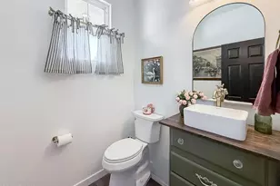 27261 Sterling Grove Ln, Canyon Country, CA 91387 - Photo 13