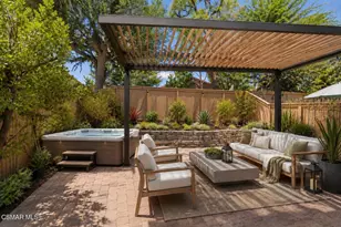 4839 La Vella Dr, Oak Park, CA 91377 - Photo 23