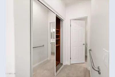 4839 La Vella Drive, Oak Park, CA 91377 - Photo 11