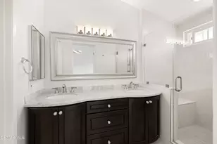 4839 La Vella Dr, Oak Park, CA 91377 - Photo 15