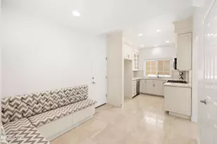 4839 La Vella Dr, Oak Park, CA 91377 - Photo 7