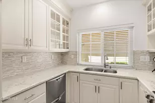 4839 La Vella Dr, Oak Park, CA 91377 - Photo 7