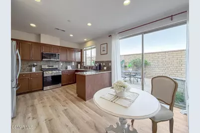 6838 Simmons Way, Moorpark, CA 93021 - Photo 9