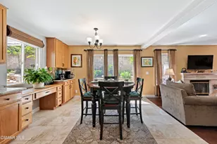 758 Cranmont Ct, Simi Valley, CA 93065 - Photo 15