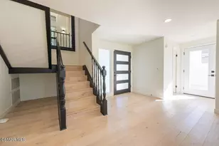 1725 Royal St George Dr, Westlake Village, CA 91362 - Photo 13