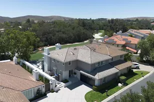 1725 Royal St George Dr, Westlake Village, CA 91362 - Photo 3