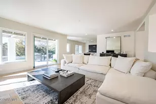 1725 Royal St George Dr, Westlake Village, CA 91362 - Photo 7