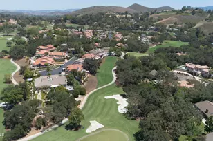 1725 Royal St George Dr, Westlake Village, CA 91362 - Photo 31