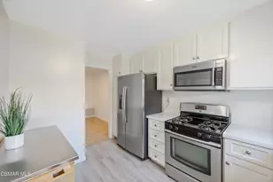 31550 Agoura Rd, Westlake Village, CA 91361 - Photo 9
