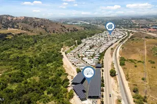 15750 Arroyo Dr, Moorpark, CA 93021 - Photo 47