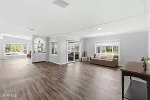 15750 Arroyo Dr, Moorpark, CA 93021 - Photo 21