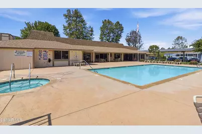 15750 Arroyo Drive #143, Moorpark, CA 93021 - Photo 37