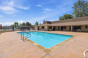 15750 Arroyo Dr, Moorpark, CA 93021 - Photo 41
