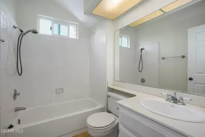 6626 Oak Forest Drive, Oak Park, CA 91377 - Photo 45
