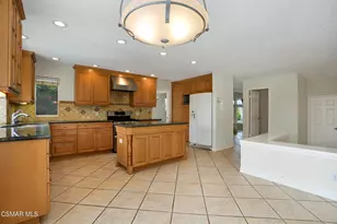 6626 Oak Forest Dr, Oak Park, CA 91377 - Photo 21