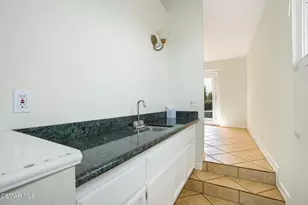 6626 Oak Forest Dr, Oak Park, CA 91377 - Photo 11