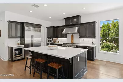 20753 W Deer Grass Court, Porter Ranch, CA 91326 - Photo 9