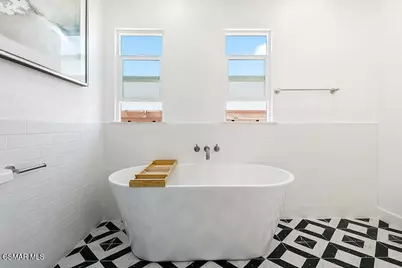 2958 West Boulevard, Los Angeles, CA 90016 - Photo 29