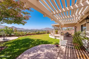 91 Cindy Ave, Newbury Park, CA 91320 - Photo 39