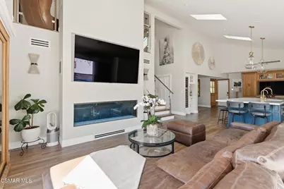 11523 Yolanda Avenue, Porter Ranch, CA 91326 - Photo 23
