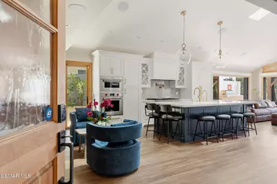 11523 Yolanda Avenue, Porter Ranch, CA 91326 - Photo 5