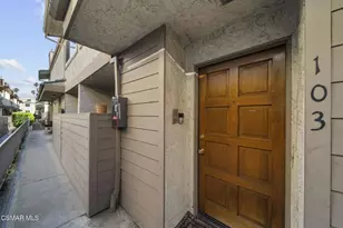 7240 Shirley Ave, Reseda, CA 91335 - Photo 11
