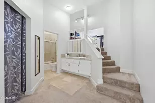 29633 Strawberry Hill Dr, Agoura Hills, CA 91301 - Photo 13