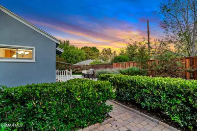19910 Enadia Way, Winnetka, CA 91306 - Photo 45