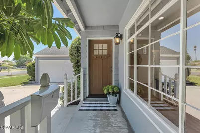 19910 Enadia Way, Winnetka, CA 91306 - Photo 5