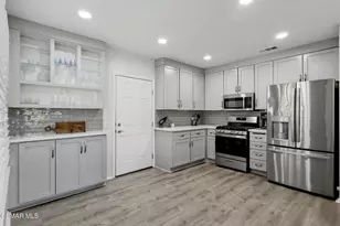 280 Ridgeton Ln, Simi Valley, CA 93065 - Photo 9