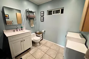 9333 Rowell Ave, Chatsworth, CA 91311 - Photo 15