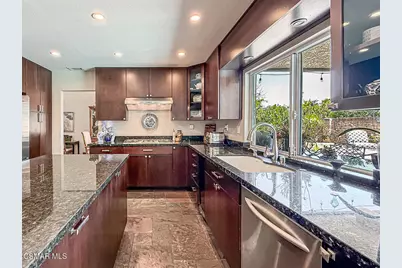 3029 Bianca Circle, Simi Valley, CA 93063 - Photo 33