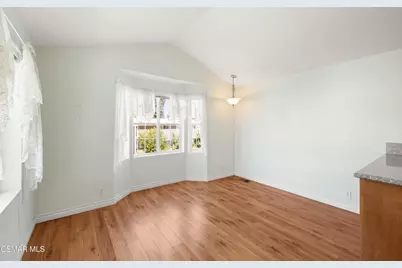 246 Dinsmore Drive #40, Thousand Oaks, CA 91362 - Photo 5