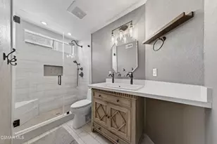 3072 Lamplighter St, Simi Valley, CA 93065 - Photo 9