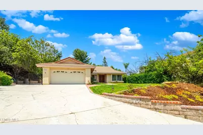 27555 Freetown Lane, Agoura Hills, CA 91301 - Photo 3