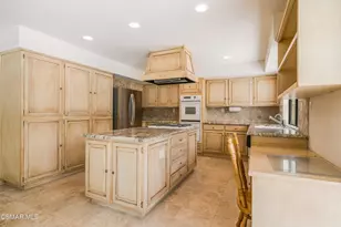 29004 Garden Oaks Ct, Agoura Hills, CA 91301 - Photo 13