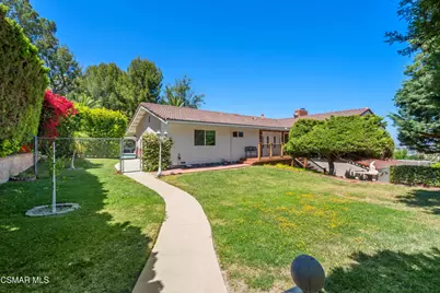 22109 Gresham Street, Canoga Park, CA 91304 - Photo 5