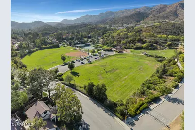 953 Quarterhorse Lane, Oak Park, CA 91377 - Photo 29