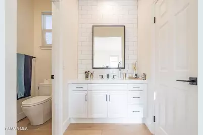 5445 Via Nicola, Newbury Park, CA 91320 - Photo 33