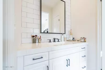5445 Via Nicola, Newbury Park, CA 91320 - Photo 35