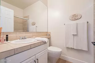 5445 Via Nicola, Newbury Park, CA 91320 - Photo 21
