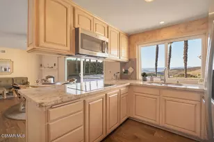 2147 McCrea Rd, Thousand Oaks, CA 91362 - Photo 11