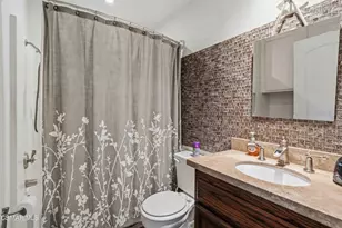 692 Via Colinas, Westlake Village, CA 91362 - Photo 7