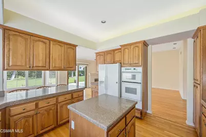5490 Wembly Avenue, Oak Park, CA 91377 - Photo 19