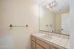 5490 Wembly Ave, Oak Park, CA 91377 - Photo 19